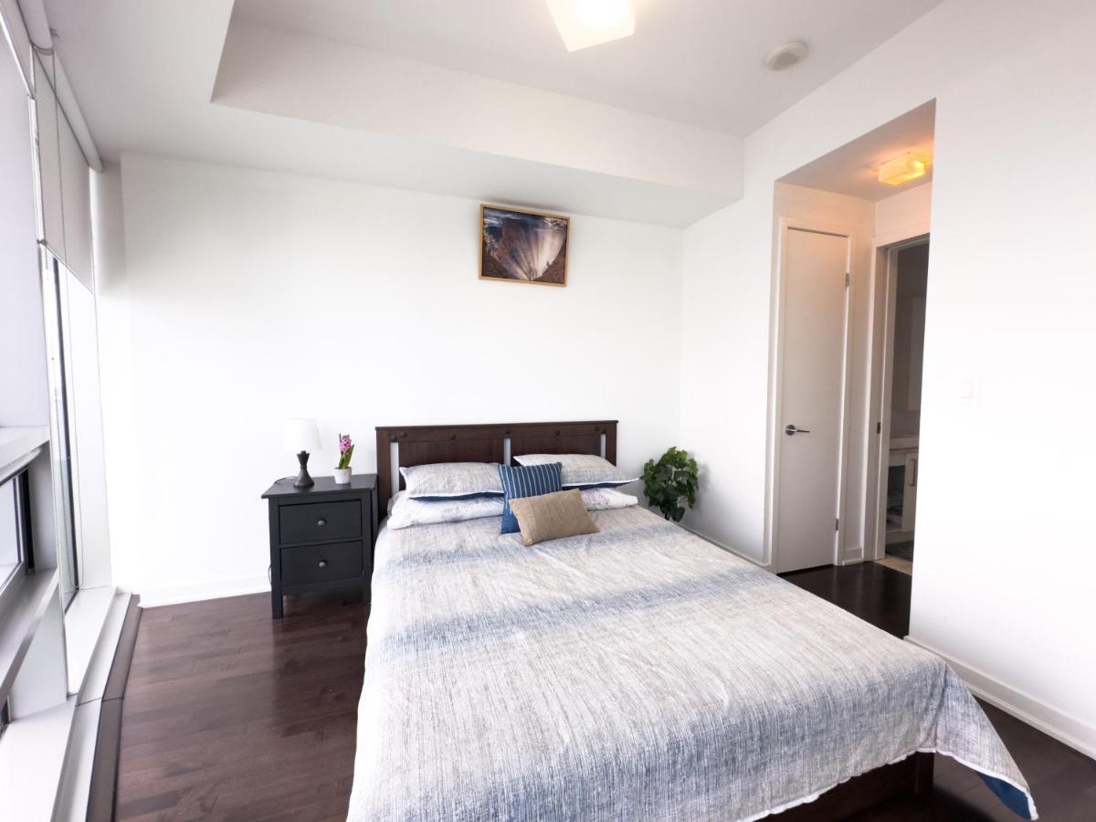 Luxury 2 Bedrooms With Lakeview Cn Tower Entertainment District Rogers Centre Toronto Ngoại thất bức ảnh
