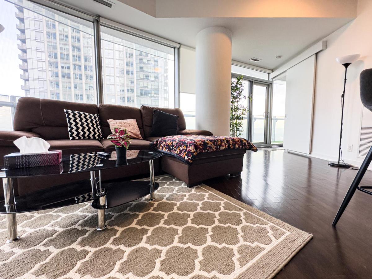 Luxury 2 Bedrooms With Lakeview Cn Tower Entertainment District Rogers Centre Toronto Ngoại thất bức ảnh